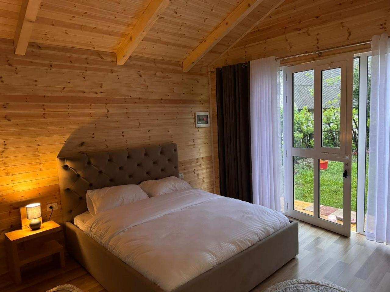 Thethi Mountain Villas Esterno foto