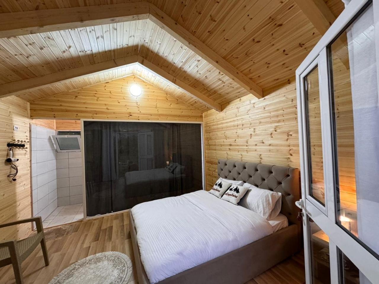 Thethi Mountain Villas Esterno foto