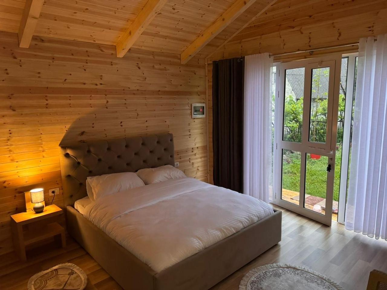 Thethi Mountain Villas Esterno foto