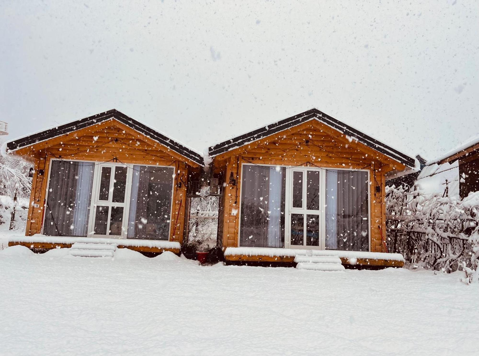 Thethi Mountain Villas Esterno foto